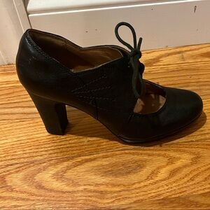 Clarks Black Leather Lace-Up Heels